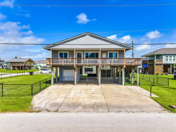 $3,400 | 21600 Zachary Drive, Galveston, TX 77554