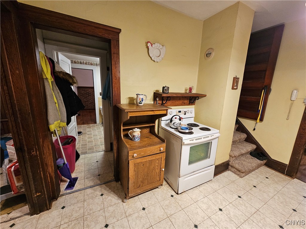 8543 Jericho Road Brutus, NY 13166 - Photo 11 of 39