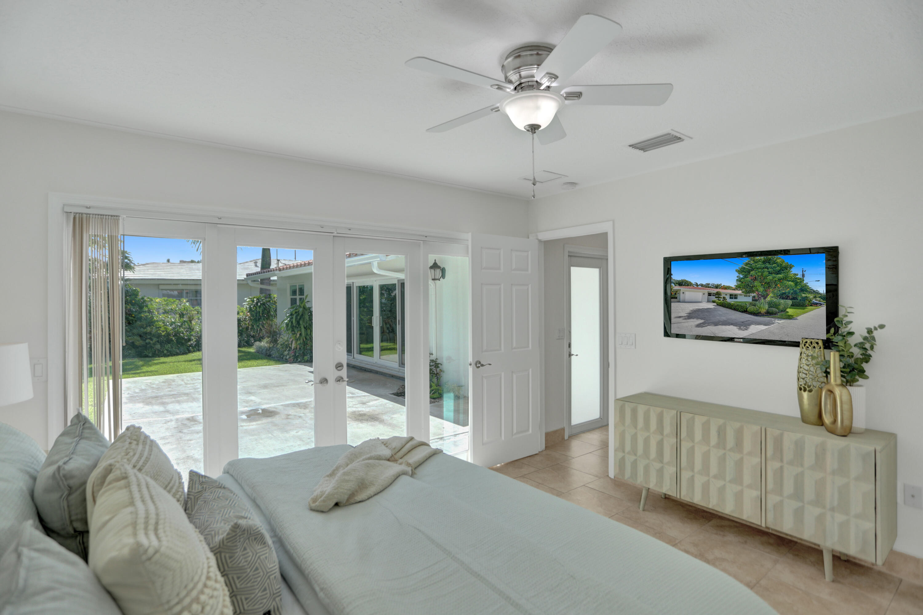 727 Berkley Street Boca Raton, FL 33487 - Photo 19 of 44 B27I8868