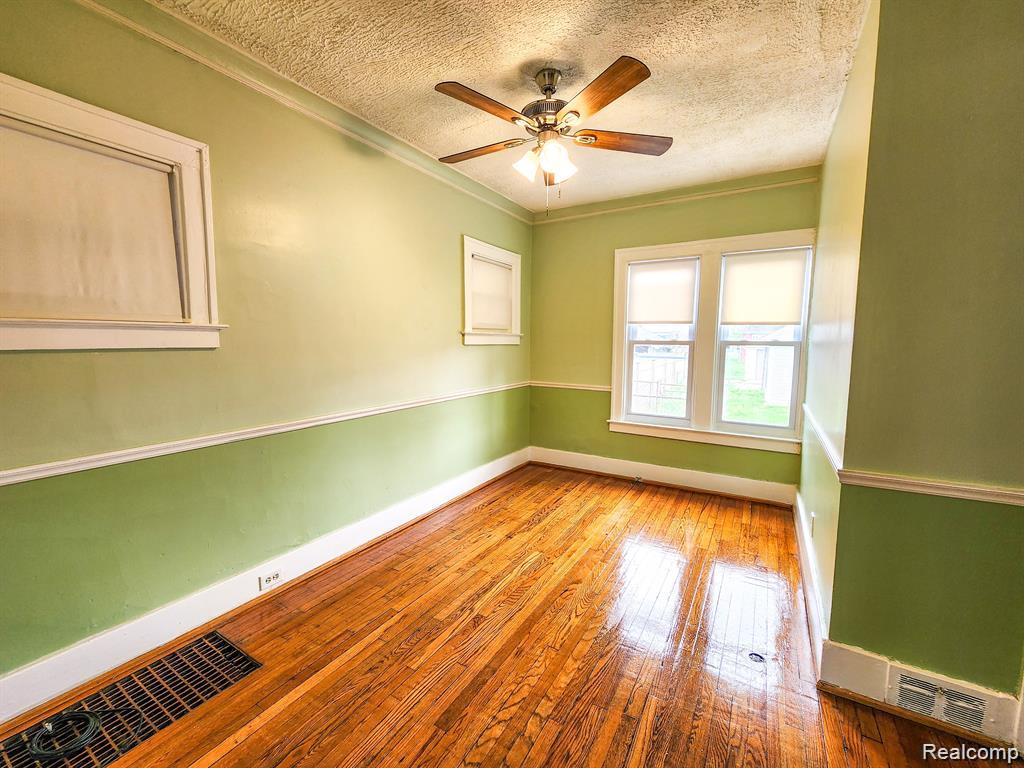1612 Atkinson Street Detroit, MI 48206 - Photo 26 of 61