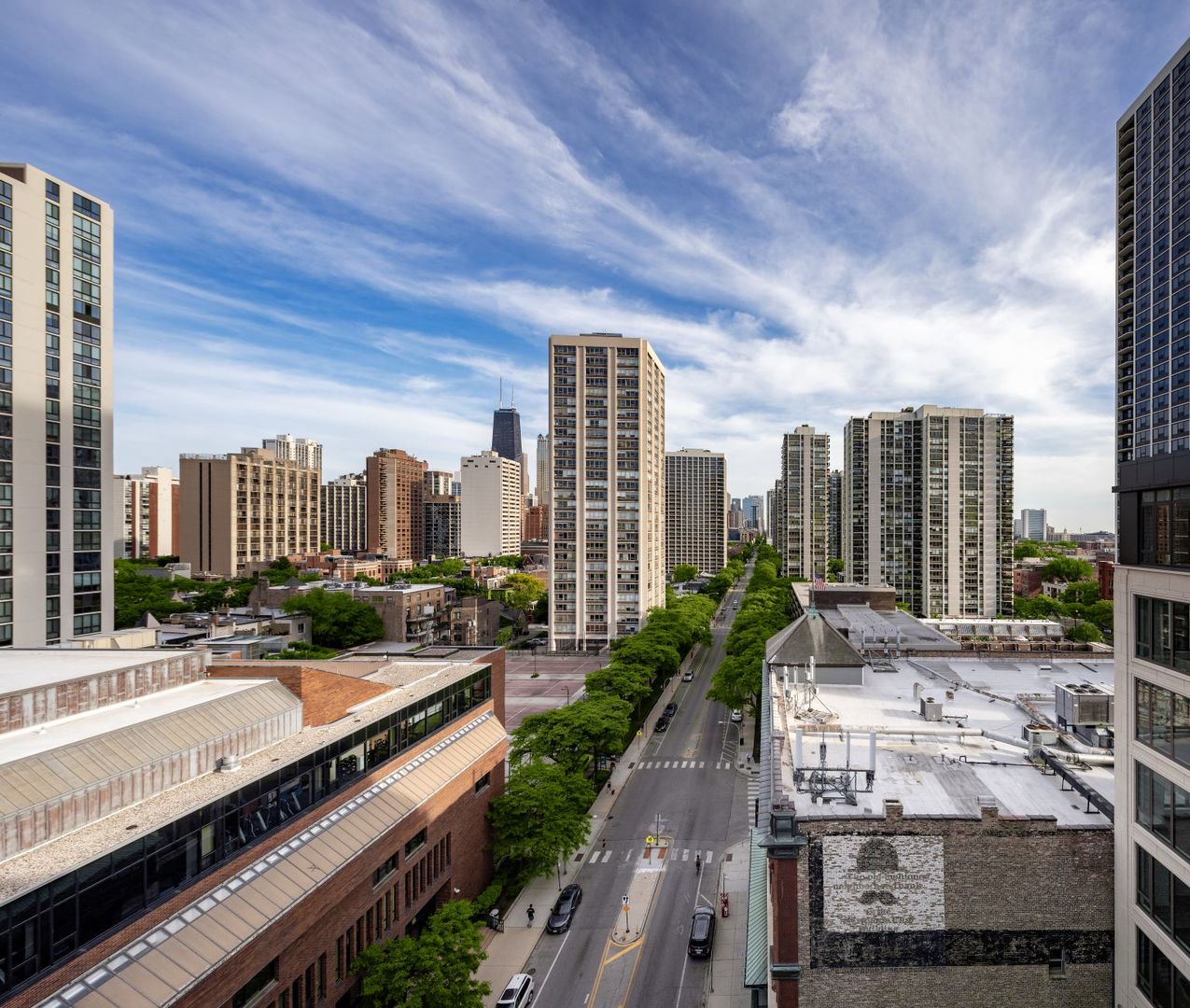 1550 North Clark Street, Unit 1003 Chicago, IL 60610 - Photo 22 of 30