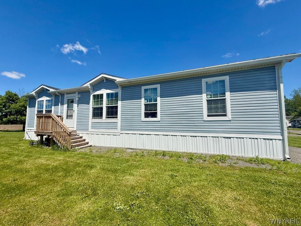 Welcome to 3926 Lockport Olcott Rd #139