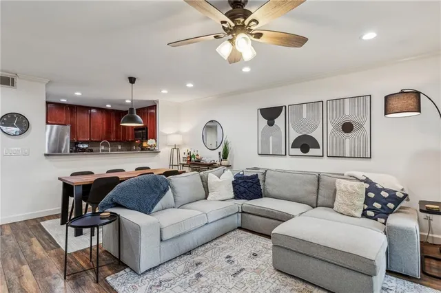 $255,000 | 3650 Ashford Dunwoody Road Northeast, Unit 811, Atlanta, GA 30319