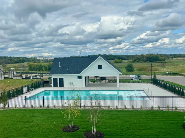 $824,190 | 18190 104th Avenue North, Maple Grove, MN 55311