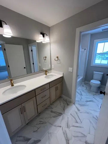 $824,190 | 18190 104th Avenue North, Maple Grove, MN 55311