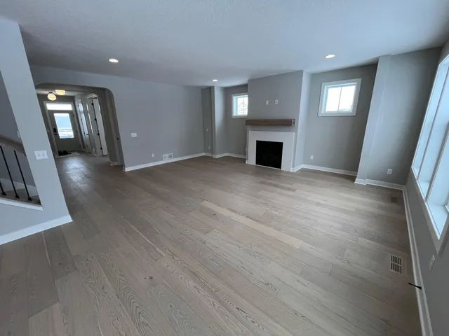 $824,190 | 18190 104th Avenue North, Maple Grove, MN 55311