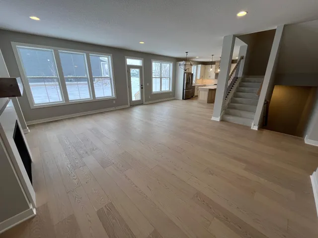 $824,190 | 18190 104th Avenue North, Maple Grove, MN 55311