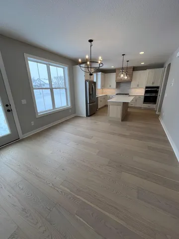 $824,190 | 18190 104th Avenue North, Maple Grove, MN 55311