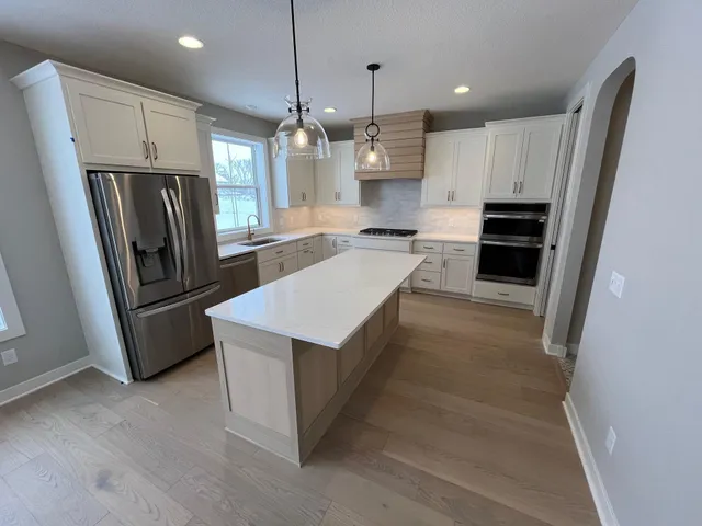 $824,190 | 18190 104th Avenue North, Maple Grove, MN 55311