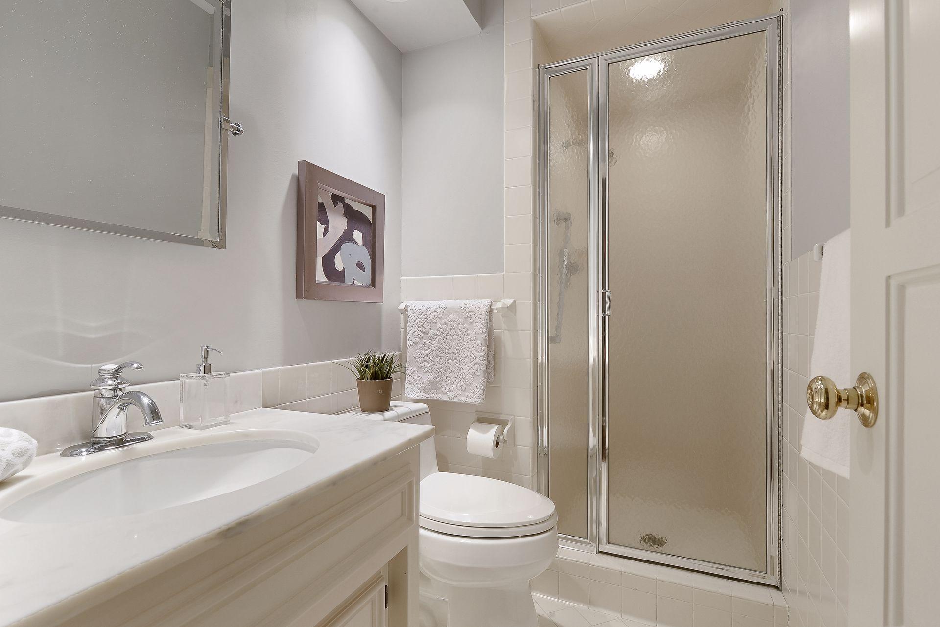 6105 Eden Prairie Road, Unit A27 Edina, MN 55436 - Photo 25 of 33