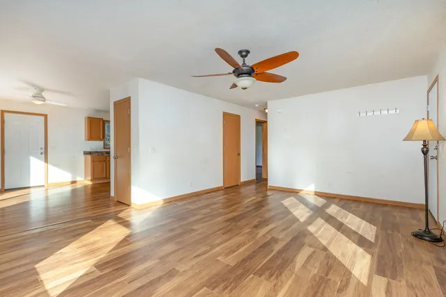 $240,000 | 25540 South Canal Street, Channahon, IL 60410