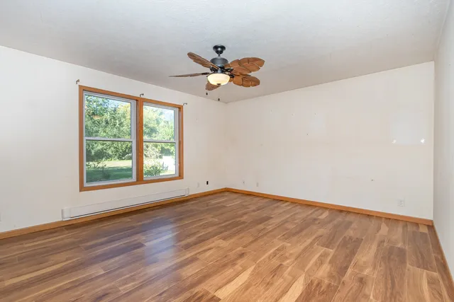 $240,000 | 25540 South Canal Street, Channahon, IL 60410