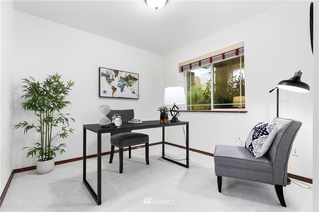 1058 215th Place Southeast Bothell, WA 98021 - Photo 4 of 39