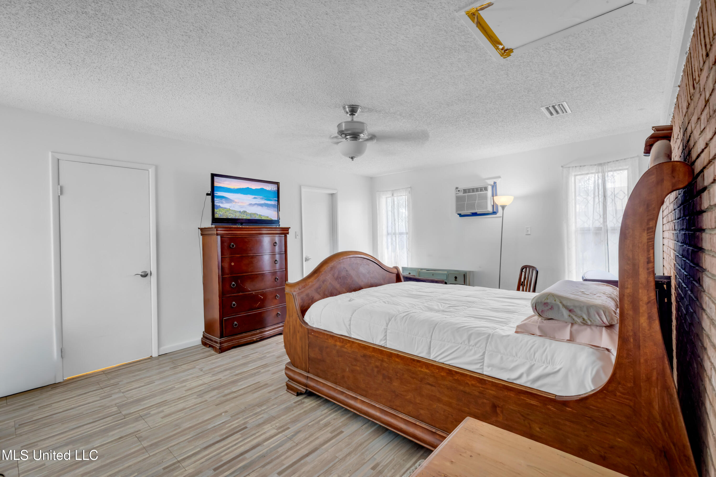 511 Sharp Boulevard Gulfport, MS 39503 - Photo 12 of 34 511SharpBlvd-21