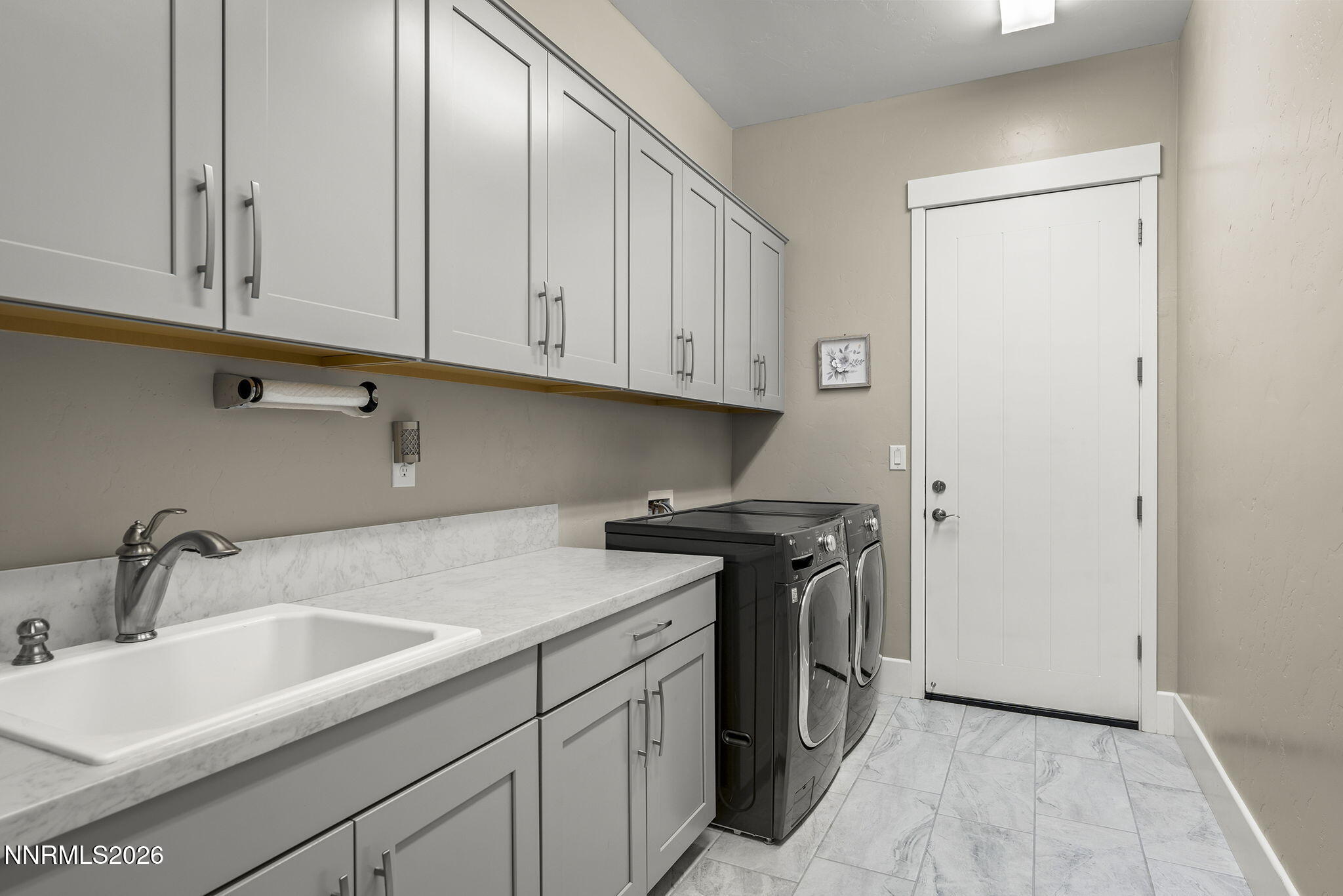 5431 Salmon River Court Reno, NV 89511 - Photo 34 of 66 36-web-or-mls-_DSC3049