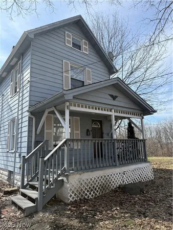 $85,900 | 51 Highland Avenue, Struthers, OH 44471