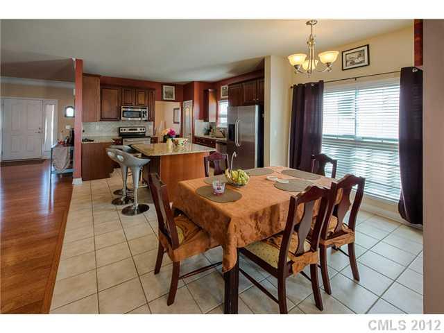 13912 Highland Meadow Road Charlotte, NC 28273 - Photo 4 of 15 Gallery Image 4