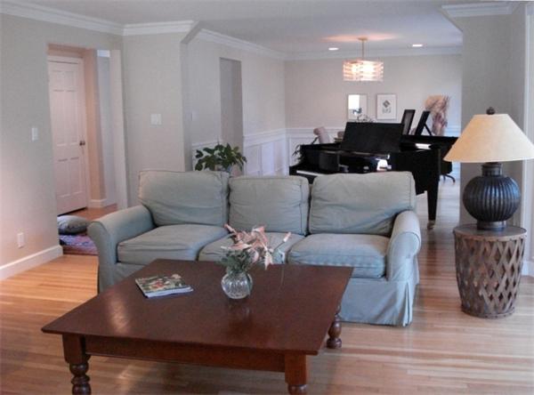 8 Lehigh Road Wellesley, MA 02482 - Photo 9 of 18