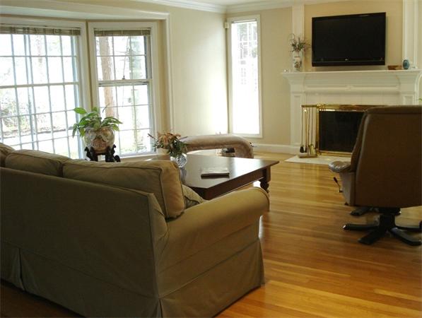 8 Lehigh Road Wellesley, MA 02482 - Photo 10 of 18