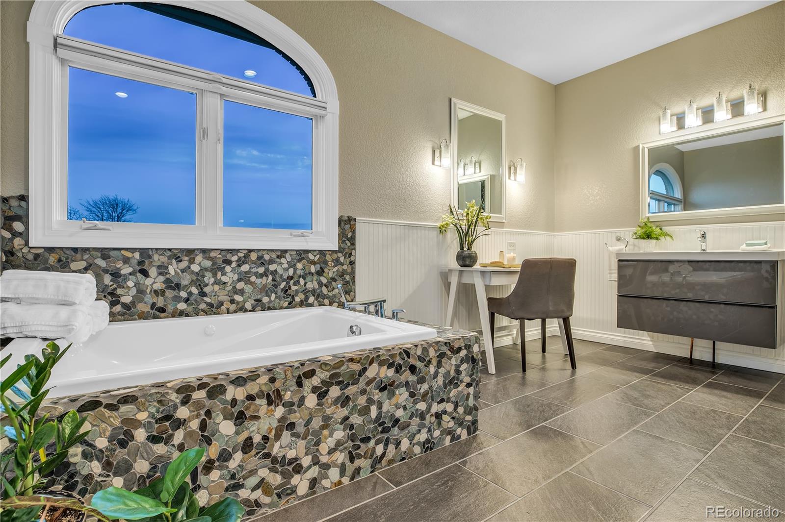 9671 Yellowstone Road Longmont, CO 80504 - Photo 19 of 39