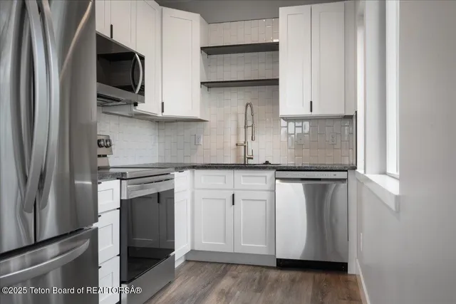 $399,000 | 138 Larkspur Avenue, Unit 401, Victor, ID 83455