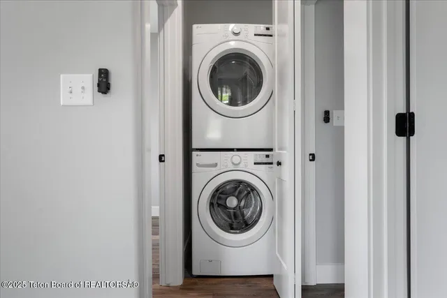 $399,000 | 138 Larkspur Avenue, Unit 401, Victor, ID 83455