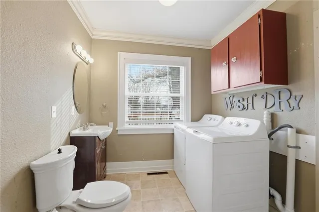 $275,000 | 831 South Willow Street, Ottawa, KS 66067