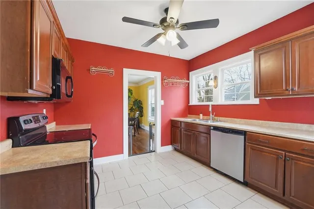 $275,000 | 831 South Willow Street, Ottawa, KS 66067