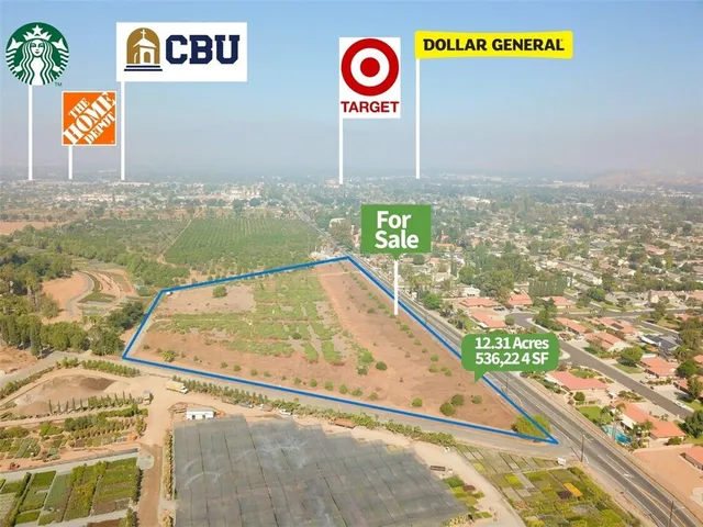 a close up of a street sign