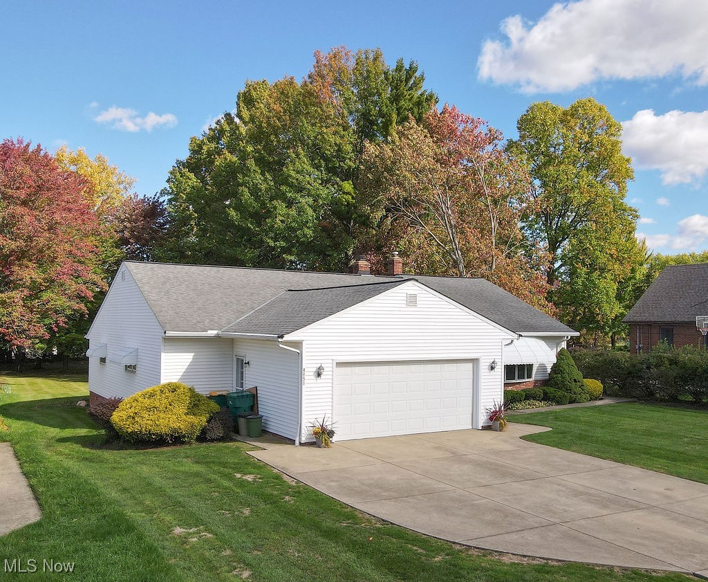 4951 Gleeten Road Cleveland, OH 44143 - Photo 3 of 48 Gallery Image 3