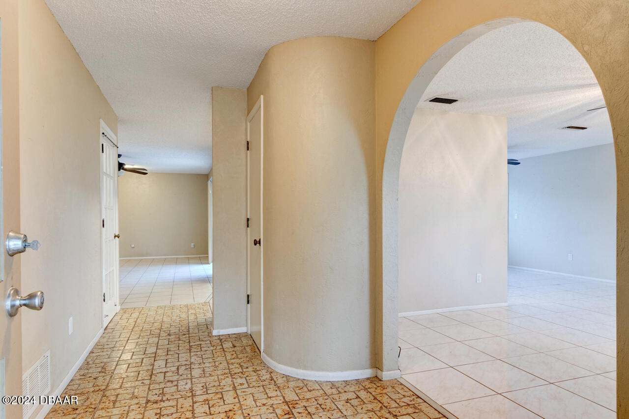 1408 Mardrake Road Daytona Beach, FL 32114 - Photo 2 of 23 4-1408-Mardrake-Rd-2