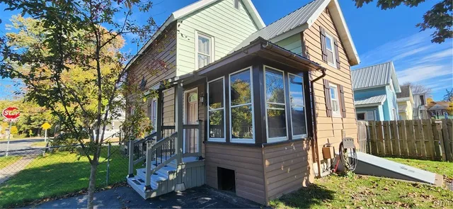 $188,900 | 857 Superior Street, Watertown, NY 13601