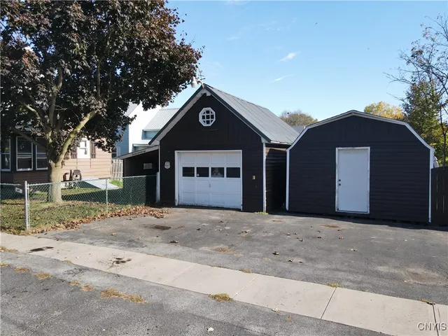 $188,900 | 857 Superior Street, Watertown, NY 13601