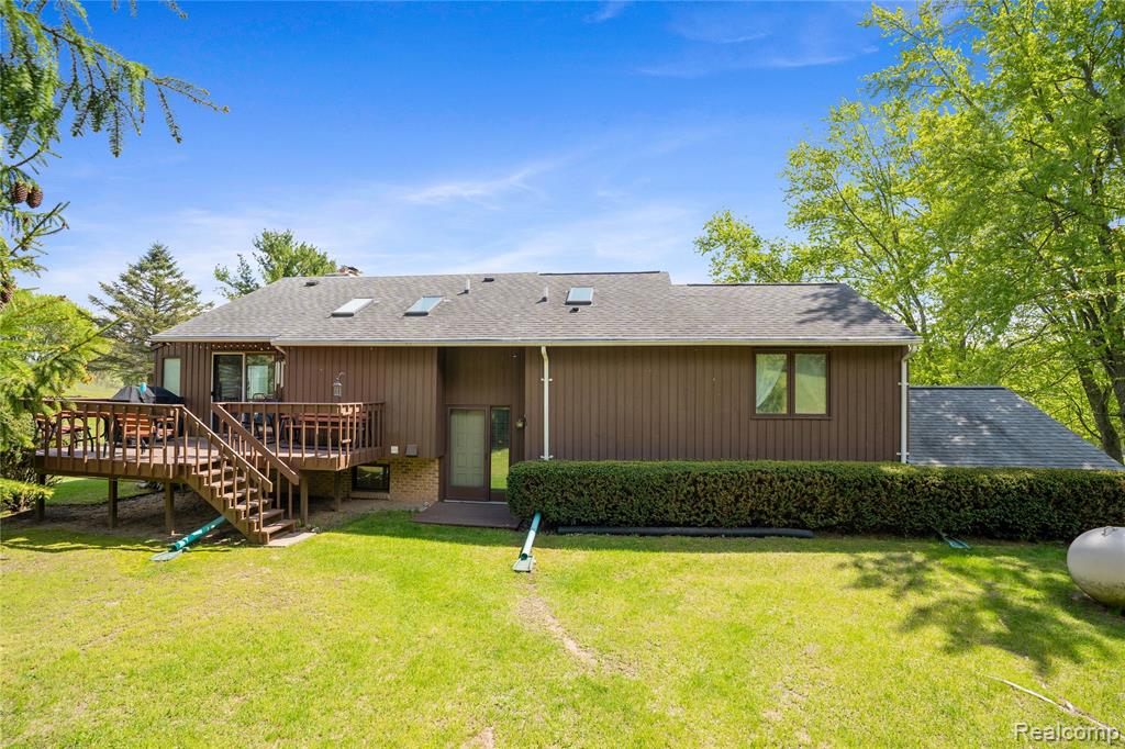 2725 Cooley Lake Road Highland, MI 48356 - Photo 51 of 63
