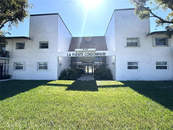 $225,000 | 9520 Southwest 8th Street, Unit 119, Miami, FL 33174