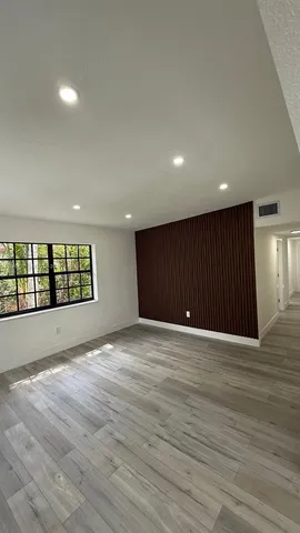 $584,900 | 980 Northeast 146th Street, North Miami, FL 33161