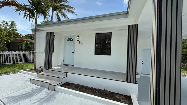 $584,900 | 980 Northeast 146th Street, North Miami, FL 33161