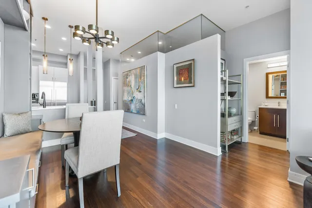 $785,000 | 500 West Superior Street, Unit 1508, Chicago, IL 60654