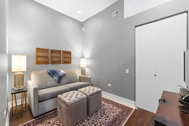 $785,000 | 500 West Superior Street, Unit 1508, Chicago, IL 60654