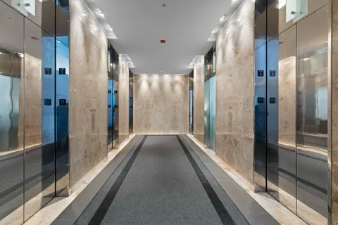 $785,000 | 500 West Superior Street, Unit 1508, Chicago, IL 60654