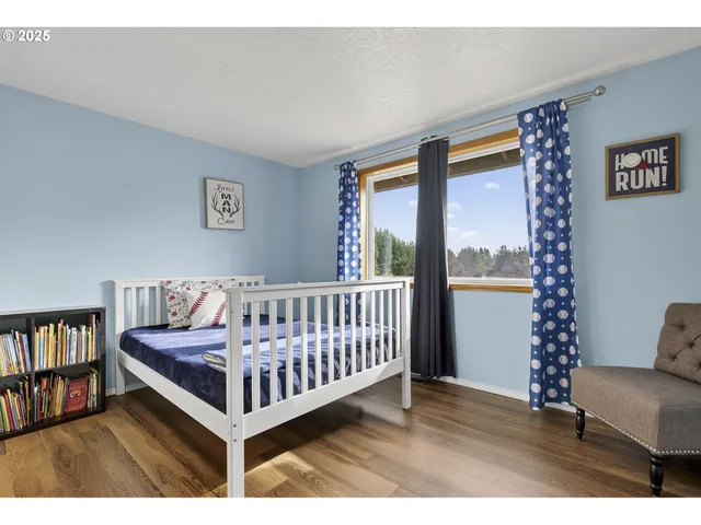 $950,000 | 17810 Northeast 47th Avenue, Vancouver, WA 98686