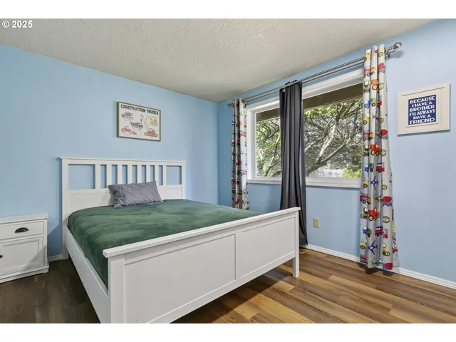 $950,000 | 17810 Northeast 47th Avenue, Vancouver, WA 98686