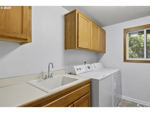 $950,000 | 17810 Northeast 47th Avenue, Vancouver, WA 98686