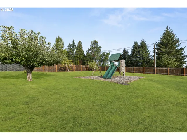 $950,000 | 17810 Northeast 47th Avenue, Vancouver, WA 98686