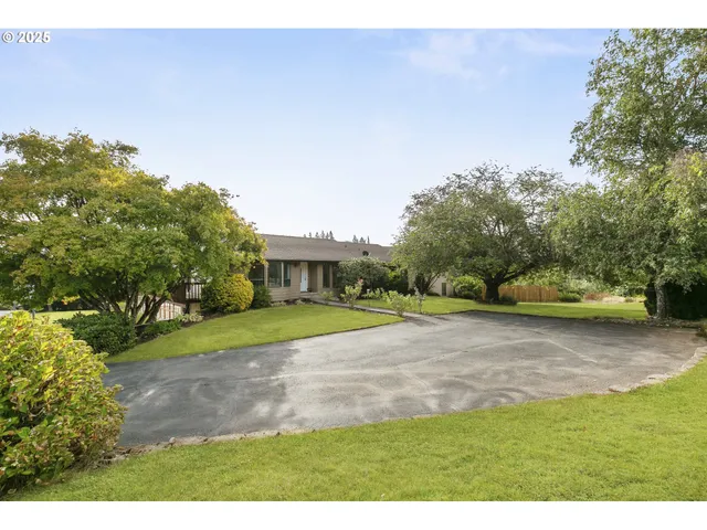 $950,000 | 17810 Northeast 47th Avenue, Vancouver, WA 98686