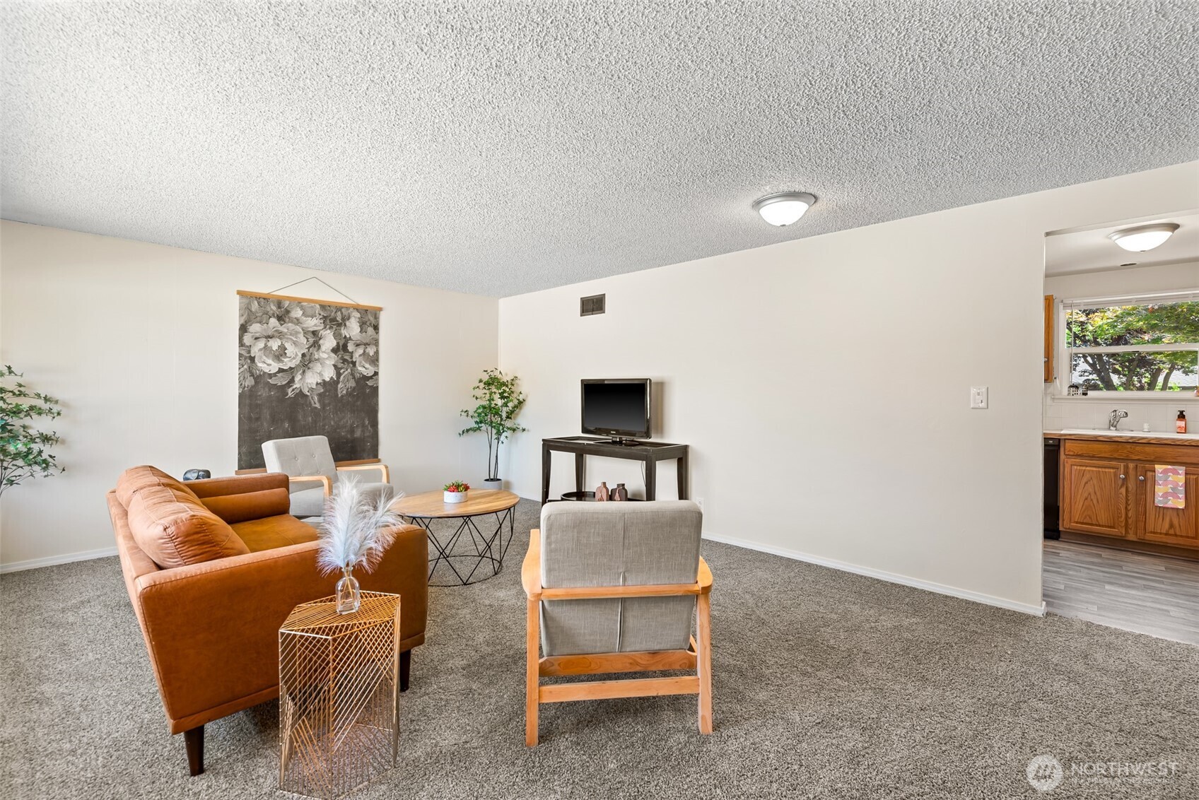 1225 Cherry Street Wenatchee, WA 98801 - Photo 2 of 34