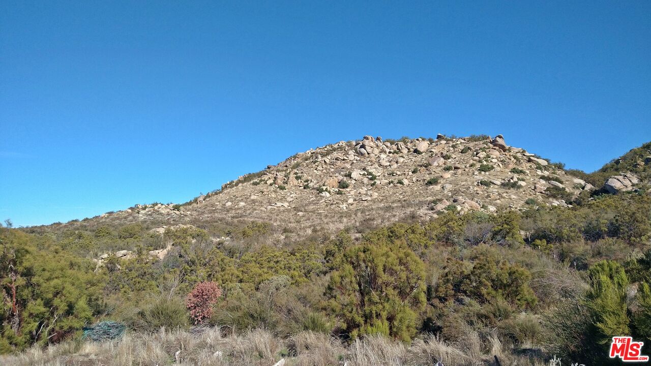 4 Sycamore Falls Road Aguanga, CA 92536 - Photo 41 of 67 a view of a large building