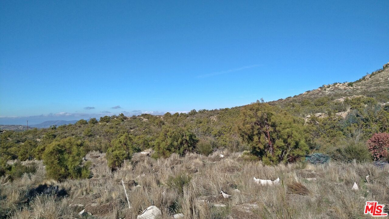 4 Sycamore Falls Road Aguanga, CA 92536 - Photo 42 of 67 a view of a building