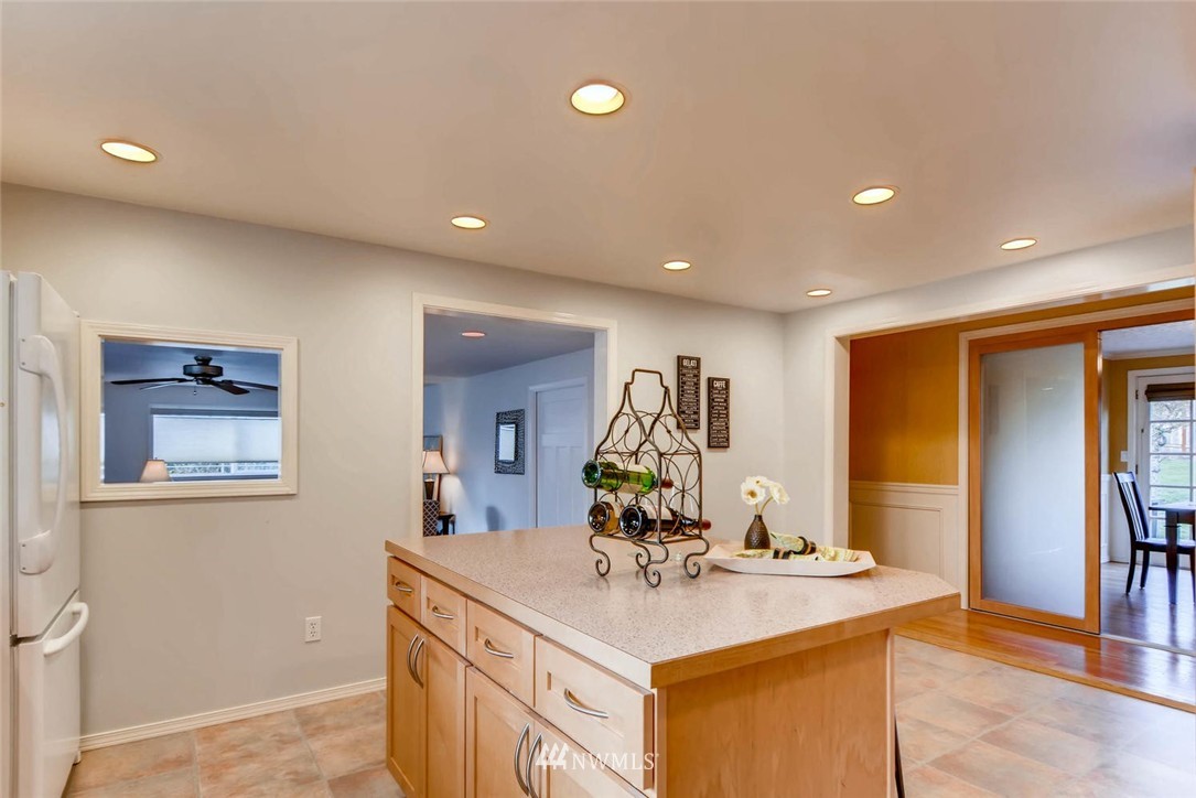 21617 4th Avenue West Bothell, WA 98021 - Photo 13 of 25
