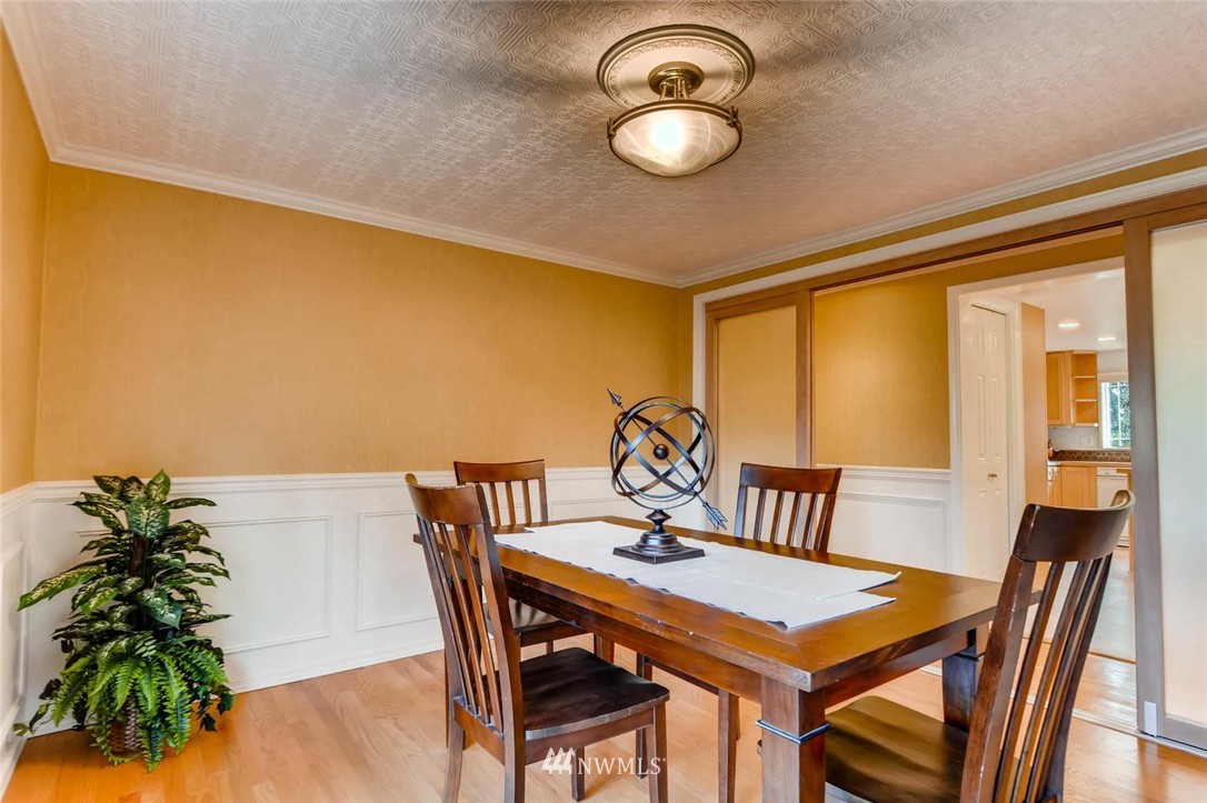 21617 4th Avenue West Bothell, WA 98021 - Photo 10 of 25